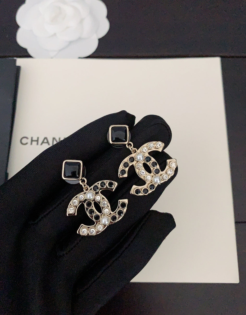 18K  Chanel Black Crystals Earrings